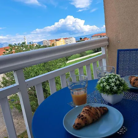 Small With A Sea View Apartment Kastela