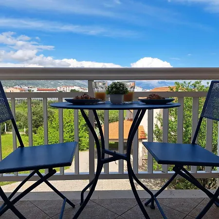 Small With A Sea View Kastela